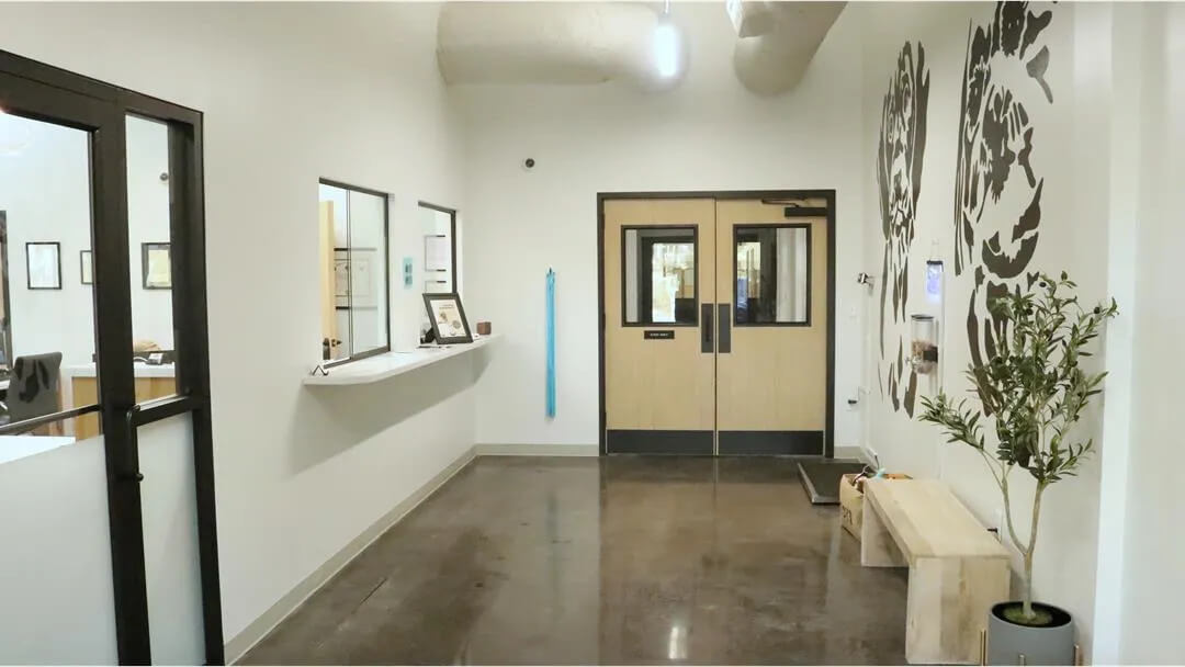 Birmingham Animal Hospital Tour 4